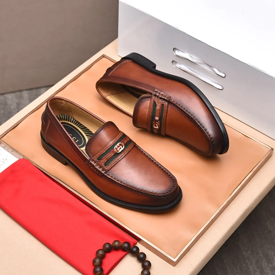 Men's shoes 💰580 📛📛Original (water-dyed cow lining) Gucci GUCCI official website formal shoes 🌀 Italian 🇮🇹 imported cowhide ➕ top imported water-dyed cowhide lining 💋 fine handmade original bottom, the real thing looks better when photographed in person Standard size 38-44